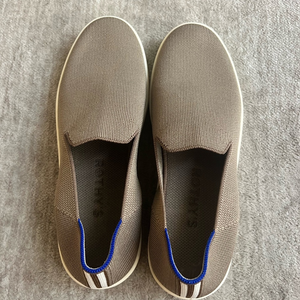 Rothy’s Original Slip-On Sneaker in Latte